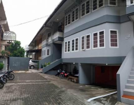 Maven Cilandak Hotel Jakarta Exterior photo